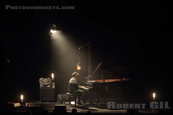 YANN TIERSEN - 2016-10-10 - PARIS - Philharmonie de Paris 1 - 